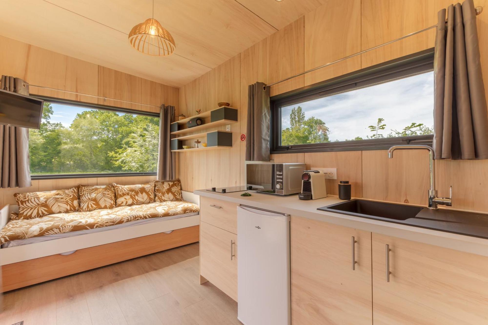 CastelvielTiny House Avec Spa, Proche De Bordeaux Et De Saint-Emilion别墅 外观 照片